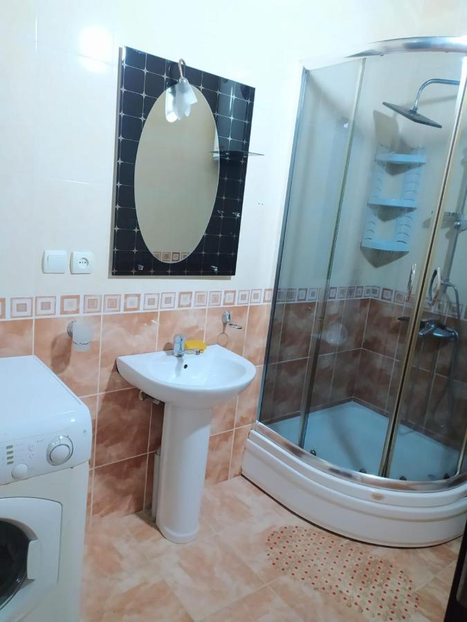 Apartment On 26 May Str باتومي المظهر الخارجي الصورة